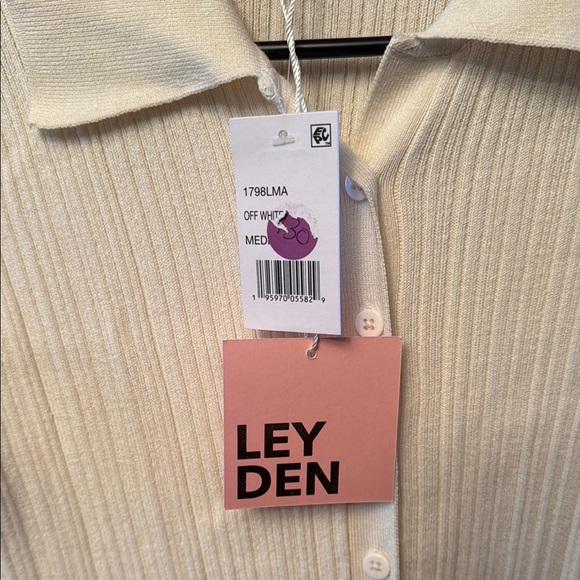 White Ribbed Button-Up Dress - Picture 4 of 5